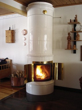 Po�le en fa�ence Tillinge